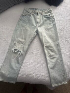 H&M Denim Light Blue Straight Jeans - High Waist, cropped